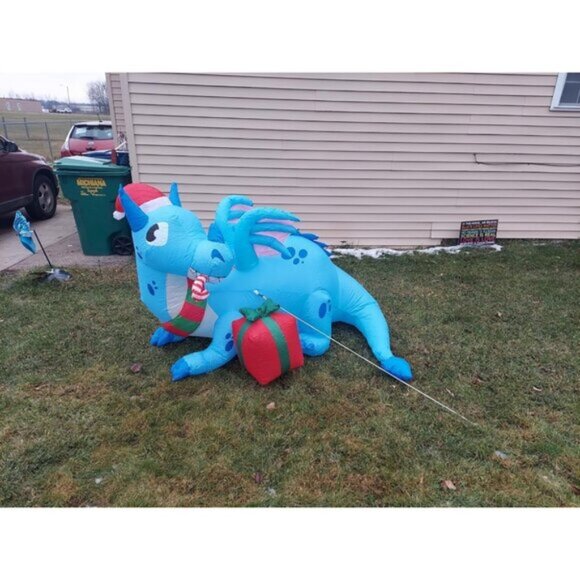 🆕6 FT Long Christmas Inflatable Blow Up Christmas Decorations Outdoor - Picture 2 of 11